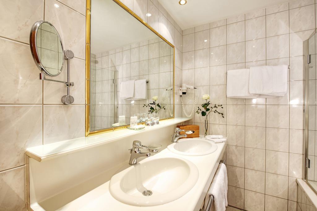 Hotel Palin イシュグル 部屋 写真